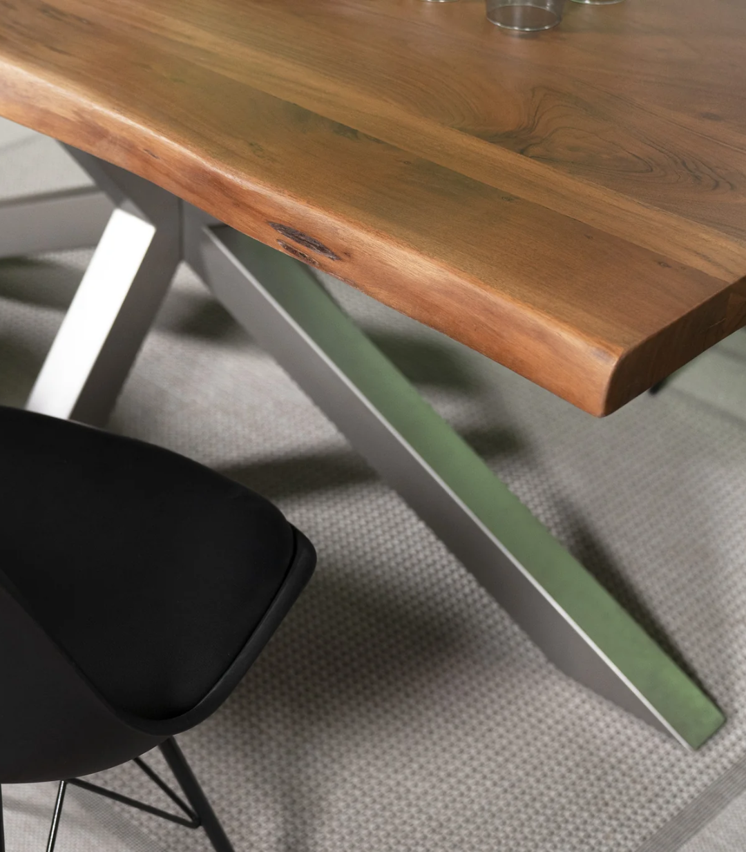 Verdant Edge Acacia Banquet Table - image 4